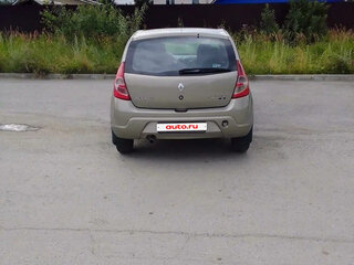 2012 Renault Sandero I, бежевый, 450000 рублей, вид 3