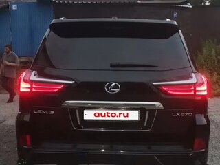 2018 Lexus LX 570 III Рестайлинг 2, чёрный, 9950000 рублей, вид 3