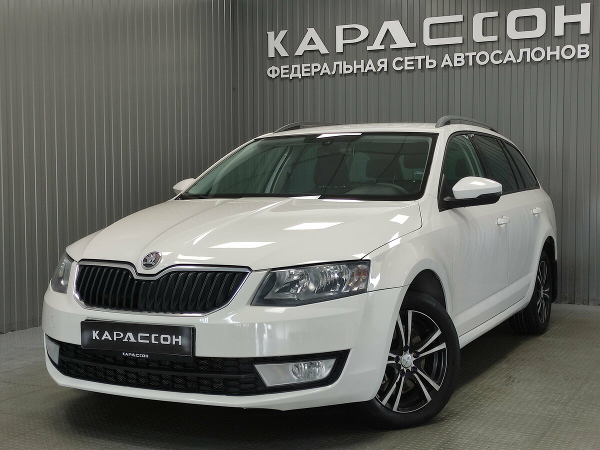 Открыть фотографии: Skoda Octavia III (A7)