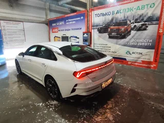 2021 Kia K5 III, белый, 1999999 рублей, вид 5