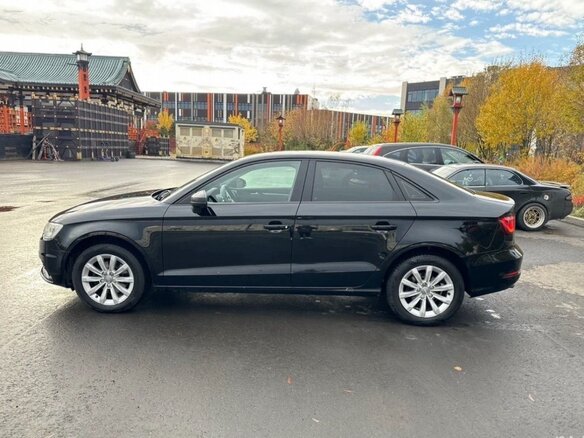 2014 Audi A3 III (8V), чёрный, 1300000 рублей - вид 4
