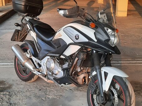 2013 Honda NC 700X, белый, 399000 рублей, вид 3