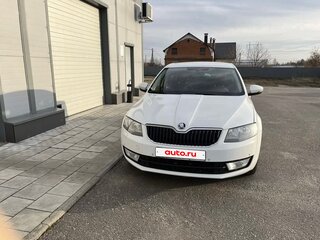 2017 Skoda Octavia III (A7), белый, 1275000 рублей, вид 3