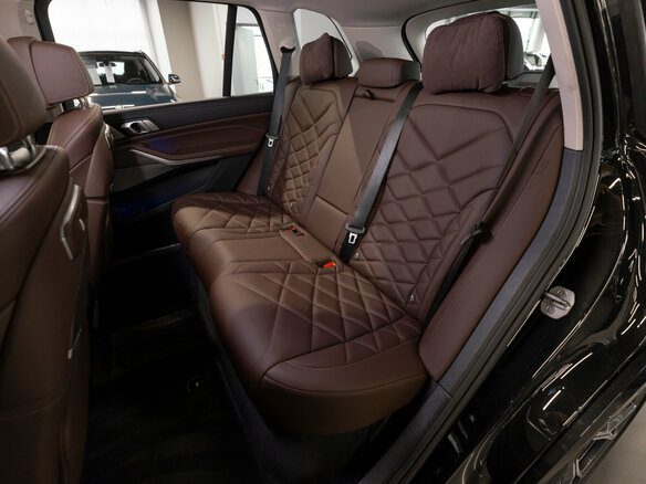 2026 BMW X5 Long 30Li IV (G05/G18) Рестайлинг, чёрный, 10090000 рублей - вид 18