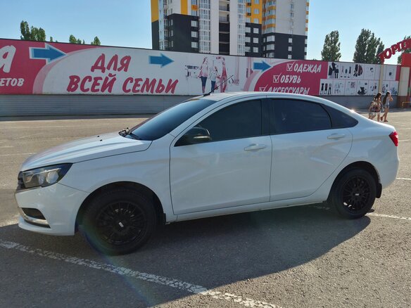2018 Lada (ВАЗ) Vesta I, белый - вид 3