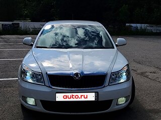 2013 Skoda Octavia II (A5) Рестайлинг, белый, 800000 рублей, вид 4