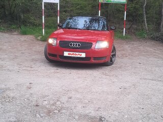 2002 Audi TT I (8N), пурпурный, 750000 рублей, вид 1