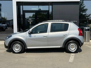 2014 Renault Sandero Stepway I, серый, 594000 рублей, вид 2