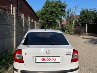 2007 Skoda Octavia II (A5), белый, 450000 рублей, вид 3