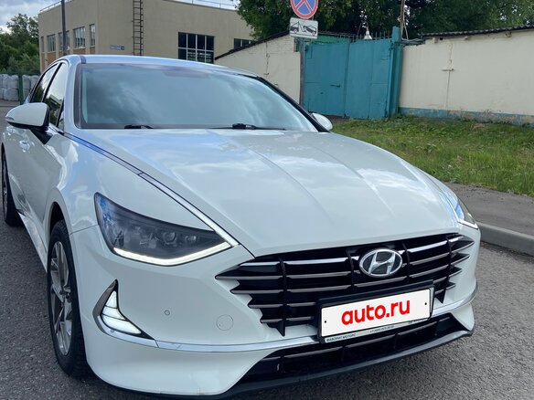 2021 Hyundai Sonata VIII (DN8), белый, 1850000 рублей - вид 12