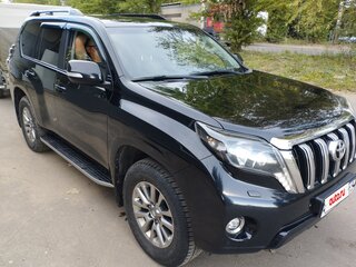 2017 Toyota Land Cruiser Prado 150 Series Рестайлинг 1, чёрный, 4350000 рублей, вид 1