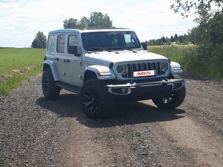 2024 Jeep Wrangler 4xe IV (JL) Рестайлинг, серебристый, 4850000 рублей, вид 3