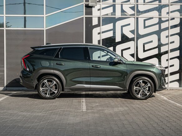 2024 Geely Atlas II, зелёный, 2500000 рублей - вид 4