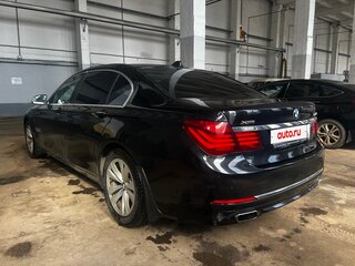 2014 BMW 7 серии 740i V (F01/F02/F04) Рестайлинг, чёрный, 1800000 рублей, вид 5