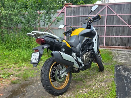 2026 QJMotor SVT 650 X, жёлтый, 650000 рублей, вид 4