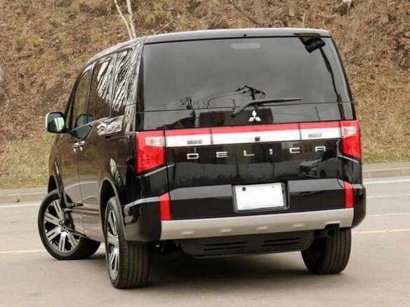 2023 Mitsubishi Delica D:5 I Рестайлинг, чёрный, 3230000 рублей - вид 6
