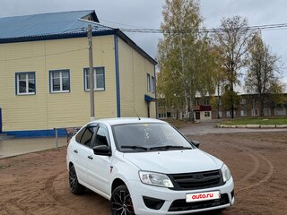 2015 Lada (ВАЗ) Granta I, белый, 480000 рублей, вид 1