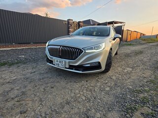 2022 Hongqi H5 I, бежевый, 1900000 рублей, вид 4
