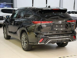 2026 Toyota Highlander IV (XU70), чёрный, 5850000 рублей, вид 4