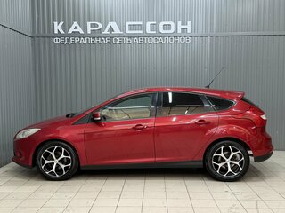 2011 Ford Focus III, красный, 680000 рублей, вид 5