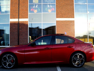 2022 Alfa Romeo Giulia II (952) Рестайлинг, красный, 4700000 рублей, вид 5