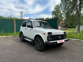2017 Lada (ВАЗ) 2121 (4x4) I Рестайлинг, белый, 650000 рублей, вид 3
