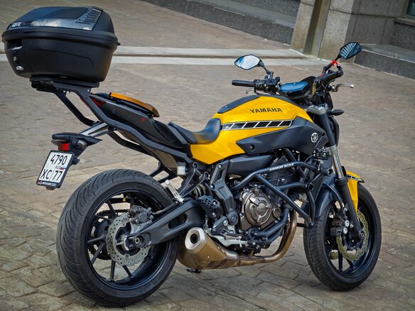 2016 Yamaha MT-07 (FZ-07), жёлтый, 710000 рублей - вид 3