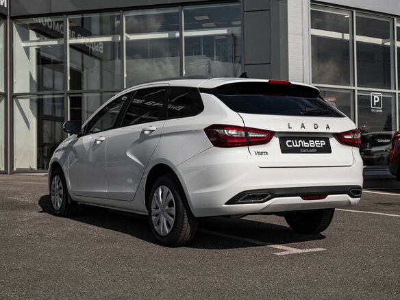 2026 Lada (ВАЗ) Vesta SW I Рестайлинг (NG), белый, 1915000 рублей - вид 6