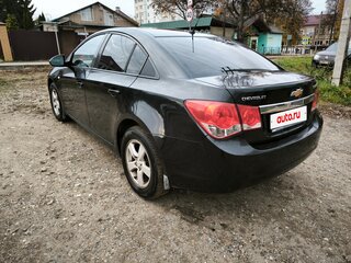 2012 Chevrolet Cruze I, чёрный, 900000 рублей, вид 5