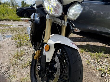 2015 Triumph Street Triple, белый, 800000 рублей, вид 5