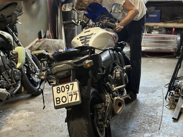 2010 Honda CB 600F Hornet, белый, 590000 рублей - вид 4