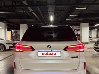 2020 BMW X5 M Competition III (F95), белый, 9300000 рублей, вид 4