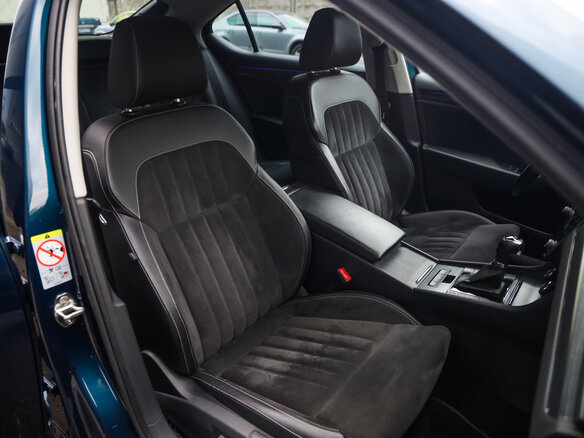2022 Skoda Superb III Рестайлинг, синий, 2950000 рублей - вид 29
