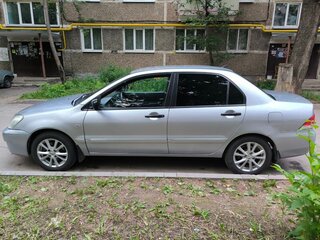 2006 Mitsubishi Lancer IX Рестайлинг, серебристый, 300000 рублей, вид 4