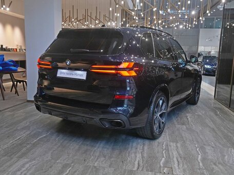 2024 BMW X5 40i IV (G05/G18) Рестайлинг, синий, 12650000 рублей, вид 5