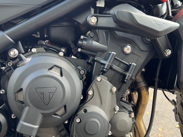 2022 Triumph Trident 660, оранжевый, 870000 рублей - вид 13