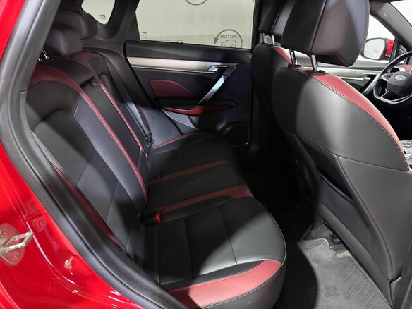 2023 Geely Coolray I, красный, 1556000 рублей - вид 10