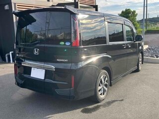 2020 Honda Stepwgn Spada V Рестайлинг, чёрный, 1770000 рублей, вид 3