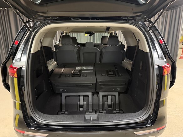 2021 Kia Carnival IV, чёрный, 3299000 рублей - вид 20