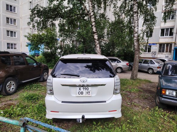 2007 Toyota Wish I Рестайлинг, белый, 740000 рублей - вид 6