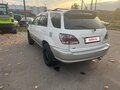 2001 Toyota Harrier I (XU10) Рестайлинг, белый, 820000 рублей - вид 5
