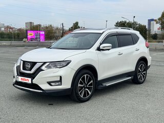 2018 Nissan X-Trail III Рестайлинг, белый, 2420000 рублей, вид 3