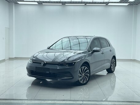 Volkswagen Golf VIII