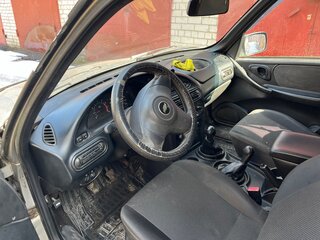 2015 Chevrolet Niva I Рестайлинг, серый, 375000 рублей, вид 3