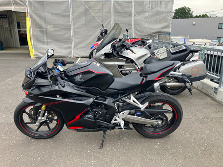 2019 Honda CBR 250RR, чёрный, 620000 рублей, вид 2