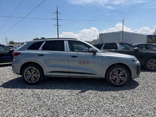 2026 Audi Q5 L III (GU), серебристый, 5830000 рублей, вид 3