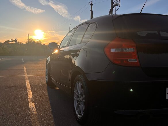 2010 BMW 1 серии 116i I (E81/E82/E87/E88) Рестайлинг, чёрный, 690000 рублей - вид 17