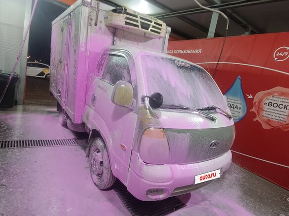 2010 Kia Bongo, белый, 500000 рублей - вид 1