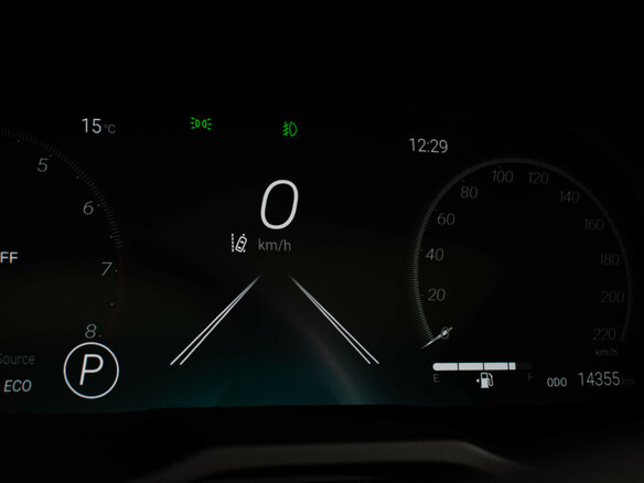 2024 Toyota RAV4 V (XA50), чёрный - вид 18