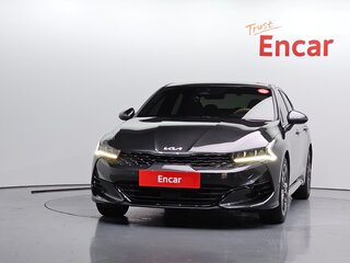2020 Kia K5 III, чёрный, 1940000 рублей, вид 2